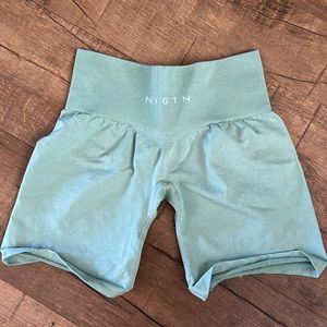 NVGTN shorts green